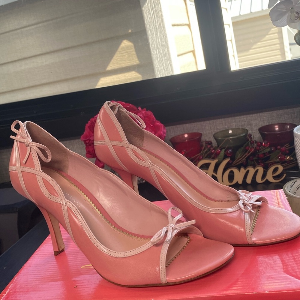 Antonio Melani Pink 8 1/2 medium high heels open toe shoes